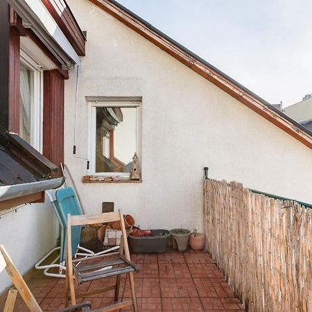 Relax Into Loft Living At A Light-Filled City Escape Budapest Ngoại thất bức ảnh