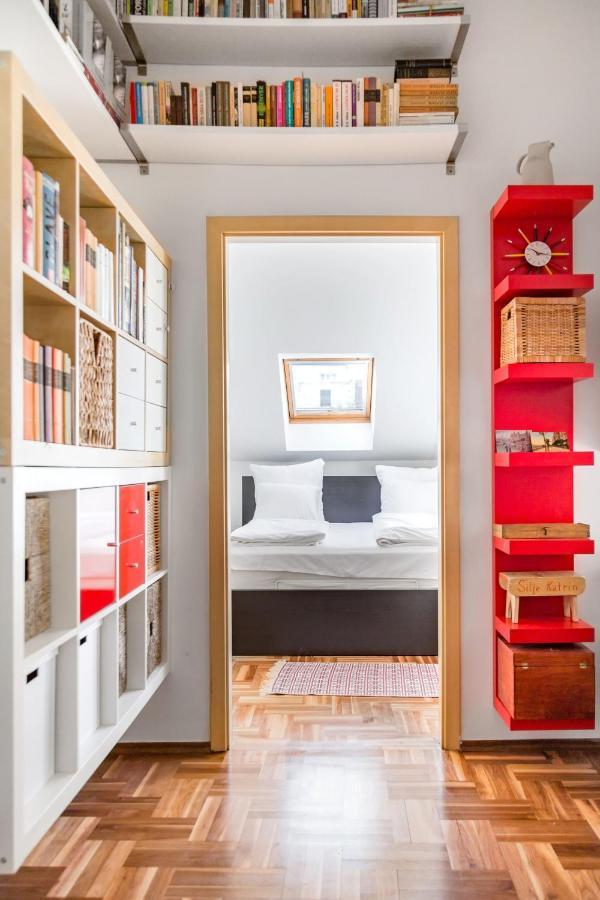 Relax Into Loft Living At A Light-Filled City Escape Budapest Ngoại thất bức ảnh